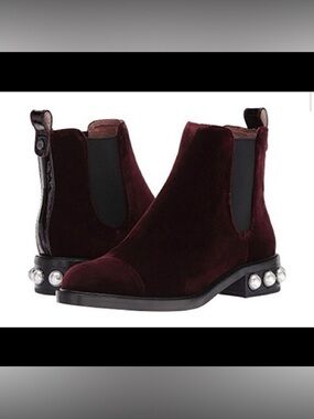 Louise et Cie Vinn Women's Leather Embellished Ankle Boots in burgundy velvet